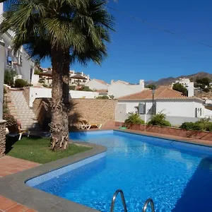  Holiday home ,nerja, Seaview, Pool, 3 Bedrooms, Huge Terrace And Garden